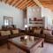 Casa Ficus, serviced Luxury Villa with pool&tennis