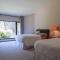 Casa Ficus, serviced Luxury Villa with pool&tennis