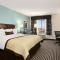 Baymont by Wyndham Denver International Airport - دنفر