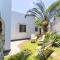 Linda Casa a 50m da Praia com Churrasqueira e Jardim - إيتانهايم