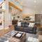 Rim Village Unit C4