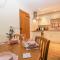 9 Malthouse Court