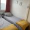 Pebbles 144 South Shore 2 bed chalet 2 dog friendly, sleeps 4