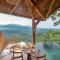 Dreamy Cliffside Bamboo Villa with Pool and View - Klungkung