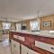 Fernandina Cottage w/ Deck + Direct Beach Access!