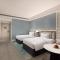 Xiamen International Seaside Hotel -Hotel corridor leads to the stone exhibition hall