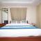 Sea Breeze Beach Resort Murud