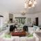 Highgrove Estate By Ishq