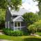 Lake Orchard Villas