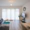 Cosy 2-bed home - For Company contractor and Leisure stays - NEC, Airport, HS2, Contractors, Resort World - مارستون غرين