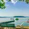 Gorgeous stacaravan In Tuoro Sul Trasimeno With Outdoor Swimming Pool