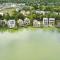 Lakeside property with hot tub Barn Owl HM08