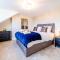 Stylish maisonette in town centre close to beach