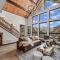 Brand NEW Located on Lake Estes Private Jacuzzi Two Patios Indoor and Outdoor Fireplace