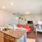 Colorful Myrtle Beach House 2 Mi to Beaches! - Myrtle Beach