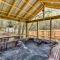 Just Fur Relaxin Sevierville Cabin with Hot Tub! - 赛维尔维尔