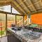 Just Fur Relaxin Sevierville Cabin with Hot Tub! - 赛维尔维尔