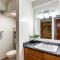 Centric Modern Loft w/ King Beds & Smart GameTable