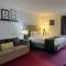 Pictured Rocks Inn and Suites - Munising