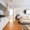 Stunning Views 2BR Midtown Flat - Charming Balcony - بوخارست