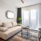 Stunning Views 2BR Midtown Flat - Charming Balcony - بوخارست