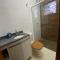 Casa com piscina e 2 quartos Itanhaém