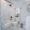 Adorable 4BR 2BA Close to Riverwalk and Downtown