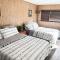 Joshua Tree National Park - Cozy Palms Getaway - Twentynine Palms
