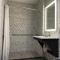 Super 8 by Wyndham Bronx Near Botanical Garden - 布朗克斯