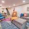 Stylish Vacation Rental - Walk to ISU!