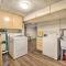 Dearborn Home with Games and Furnished Patio - ديربورن