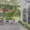 Refurbished Mansion with Garden & Patio in Las Lomas - Monte Blanco - Ciudad de México