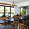 Five Fingers Holiday Bungalows - Kirenia