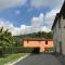 Simplistic Holiday Home in Pistoia with Terrace Garden - Pistoia