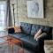 Modern lofty studio in Midtown / Charming Old SW