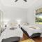 4 Bedroom Farm Cottage on the Bellinger River