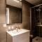 Olympic R2 - pied des pistes - carless holidays!