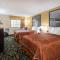 Super 8 by Wyndham Wooster