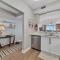 Beach Colony East 15C-Penthouse