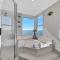 Beach Colony East 15C-Penthouse