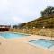 Baymont Inn & Suites by Wyndham Glen Rose