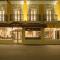 Riviera Hotel by Owner