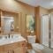 370 Disciples Village Condo