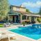 Stunning Home In Grasse With 3 Bedrooms, Outdoor Swimming Pool And Swimming Pool - Грас