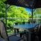 Paradise Palace Waterfront Cottage hottub 7bedroom with hottub - Bobcaygeon