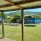 Picton's Waikawa Bay Holiday Park - 皮克顿