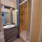 Appartement climatisé 2P cabine, 50m de la plage, parking, loggia, équipements modernes - FR-1-326-747