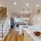 THE MOORINGS POOLSIDE townhouse