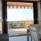 Holiday apartment in Lazise, swimming pool and balcony overlooking the lake