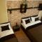 Leon Hotel